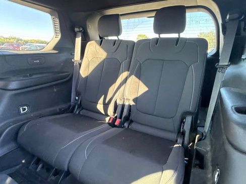 Used 2025 Jeep Grand Cherokee L Laredo w/ Luxury Tech Group I AWD/4WD image 10