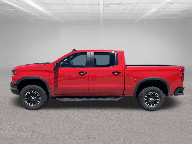 Used 2024 Chevrolet Silverado 1500 ZR2 w/ Technology Package AWD/4WD image 2