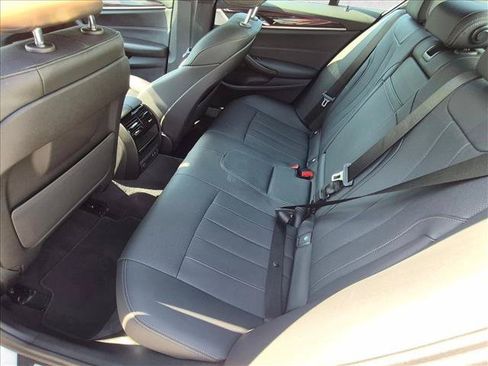 Used 2023 BMW 540i w/ Premium Package RWD image 20