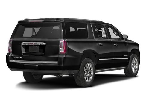 Used 2016 GMC Yukon XL Denali w/ Open Road Package AWD/4WD image 2