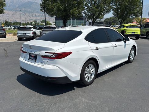 Used 2025 Toyota Camry LE w/ Convenience Package AWD/4WD image 6