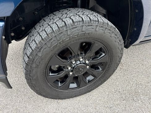 Used 2022 RAM 2500 Limited w/ Night Edition AWD/4WD image 39