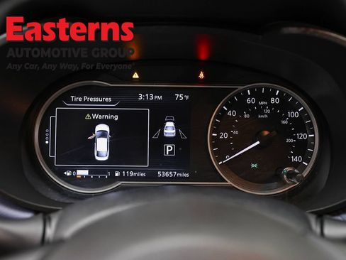 Used 2024 Nissan Versa SV FWD image 18