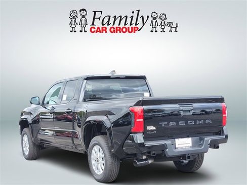 New 2025 Toyota Tacoma SR5 image 3