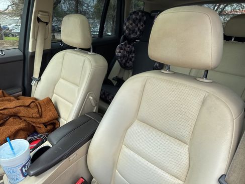 Used 2015 Mercedes-Benz GLK 350 2WD image 13