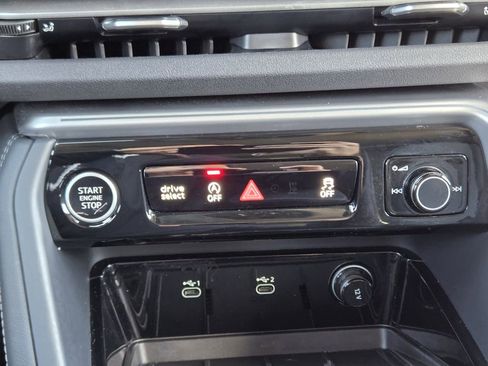 Certified 2025 Audi Q5 Premium Plus w/ Premium Plus image 22