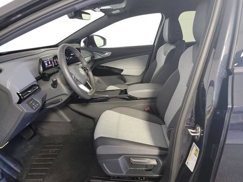 Used 2023 Volkswagen ID.4 Pro image 7