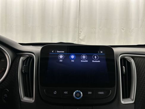 Used 2024 Chevrolet Malibu LT FWD image 15
