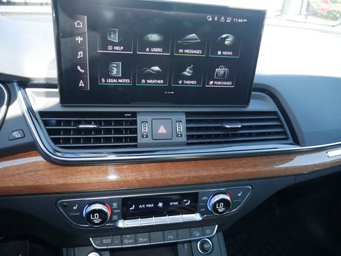 Certified 2023 Audi Q5 2.0T Premium Plus w/ Premium Plus Package AWD/4WD image 36