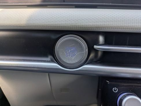 Used 2025 Hyundai Tucson Blue AWD/4WD image 27