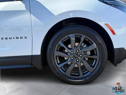 Certified 2022 Chevrolet Equinox RS w/ Infotainment Package image 8