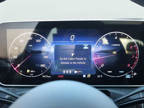 New 2026 Mercedes-Benz C 300 4MATIC Sedan image 44