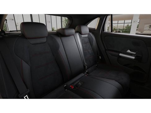 Certified 2026 Mercedes-Benz GLA 250 image 5