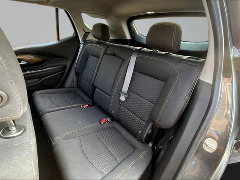 Used 2021 GMC Terrain SLE w/ Driver Convenience Package AWD/4WD image 18