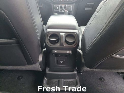 Used 2021 Jeep Wrangler Unlimited Sahara w/ Cold Weather Group image 10