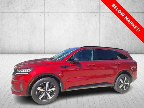 Used 2021 Kia Sorento S image 1