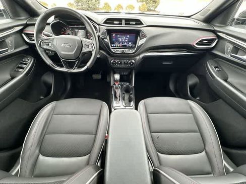 Used 2023 Chevrolet TrailBlazer RS w/ Convenience Package AWD/4WD image 20