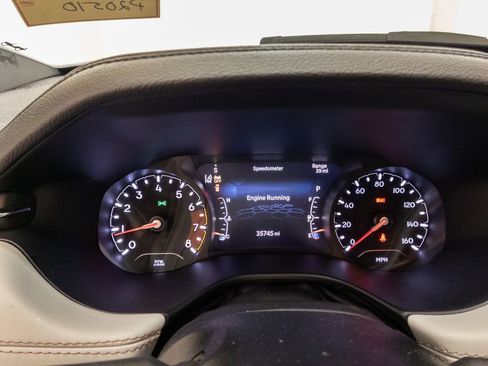 Used 2025 Jeep Compass Limited image 15