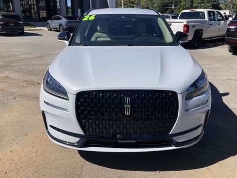 New 2026 Lincoln Corsair Premiere image 12