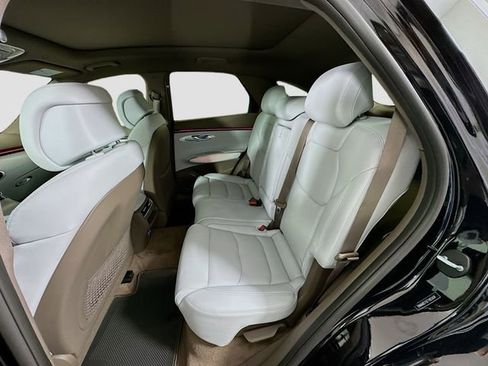 New 2026 Genesis GV70 2.5T Advanced image 17