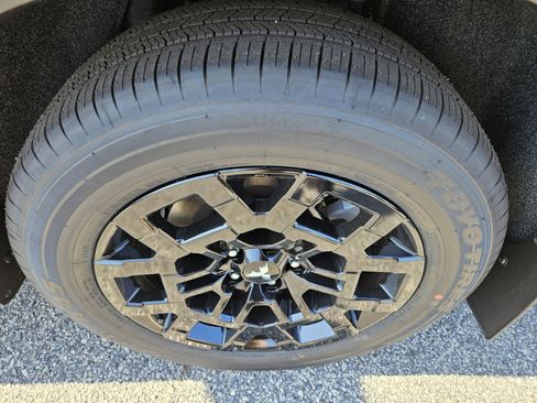 New 2026 Mitsubishi Outlander AWD image 11