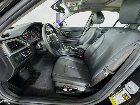 Used 2018 BMW 320i Sedan image 23