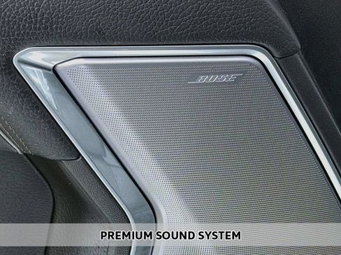 Used 2024 GMC Sierra 1500 Denali AWD/4WD image 4