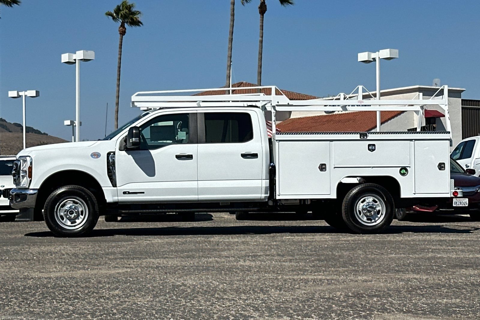 New 2025 Ford F350 XL w/ XL Chrome Package AWD/4WD image 6