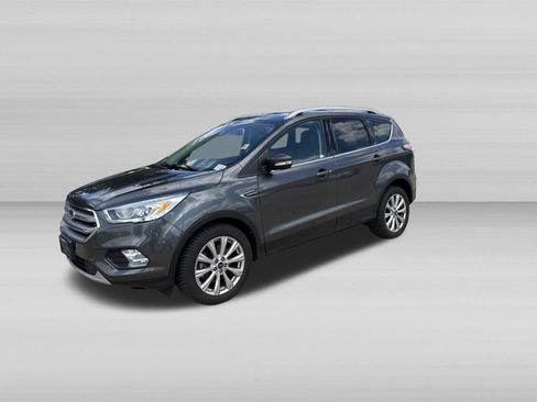 Used 2017 Ford Escape Titanium AWD/4WD image 10