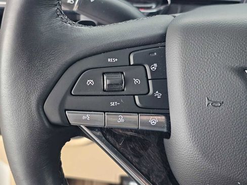 Certified 2023 Cadillac Escalade Premium Luxury w/ Performance Package AWD/4WD image 29