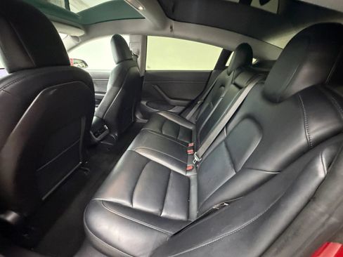 Used 2018 Tesla Model 3 Performance AWD/4WD image 16
