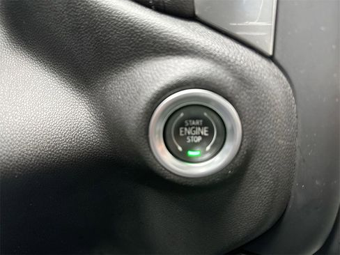 Used 2021 Chevrolet Silverado 1500 RST w/ Bed Protection Package image 21