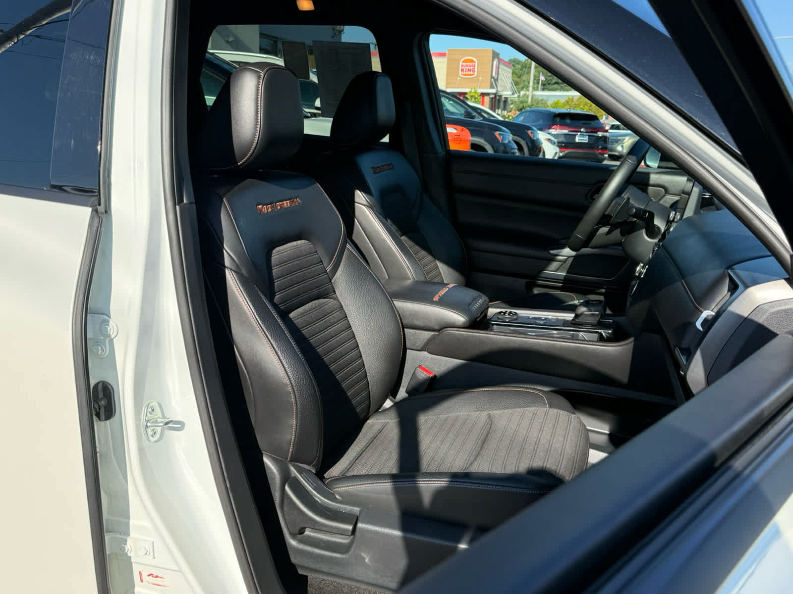 Used 2024 Nissan Pathfinder Rock Creek AWD/4WD image 10