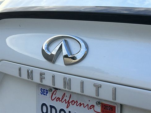 Certified 2022 INFINITI QX50 Luxe w/ Appearance Package image 5