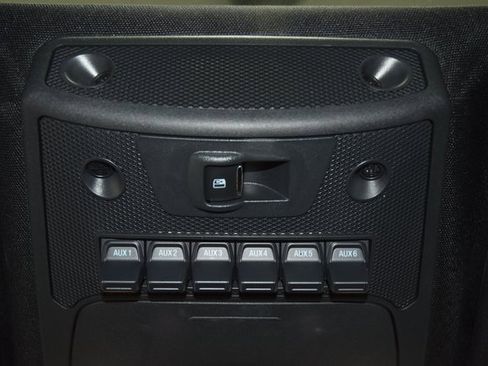 Used 2022 Ford F450 Platinum w/ FX4 Off-Road Package image 55