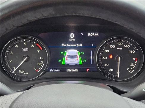 Used 2023 Cadillac XT4 Sport image 11