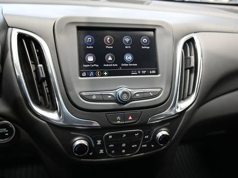 Used 2023 Chevrolet Equinox LT image 14