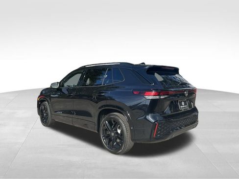 New 2026 Volkswagen Tiguan SE R-Line FWD image 3