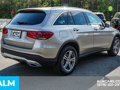 Used 2022 Mercedes-Benz GLC 300 4MATIC w/ Premium Package Lite image 5