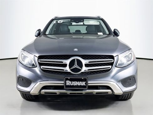 Used 2016 Mercedes-Benz GLC 300 4MATIC image 2