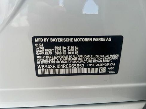 Used 2024 BMW i7 eDrive50 RWD image 30