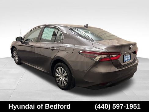 Used 2023 Toyota Camry LE FWD image 7