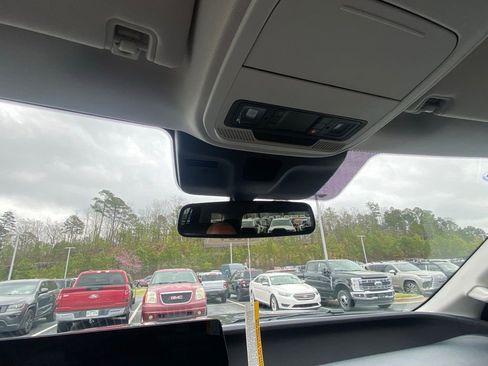 New 2026 Ford Expedition Active image 19