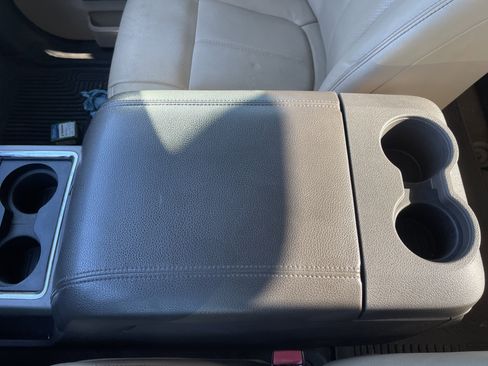 Used 2012 Ford F350 Lariat w/ Lariat Interior Pkg image 23