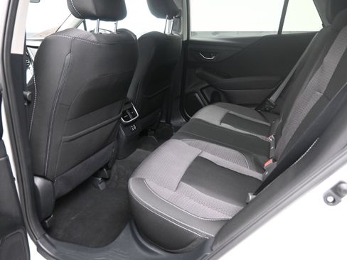 Used 2023 Subaru Outback Premium AWD/4WD image 13
