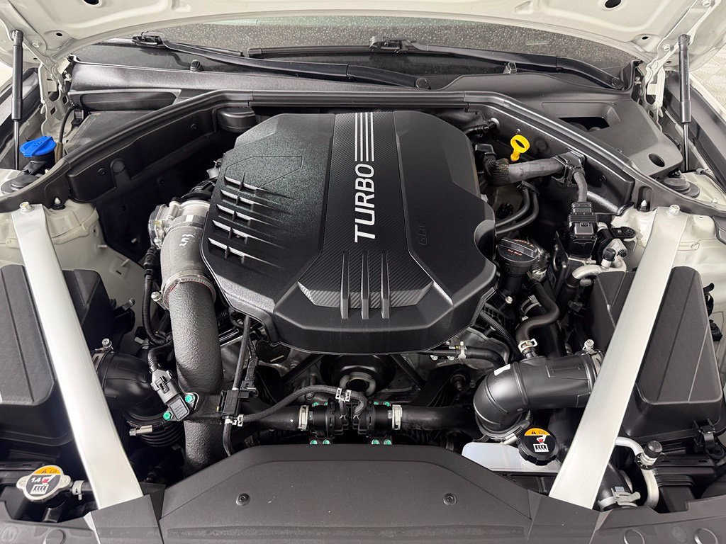 Used 2025 Genesis G70 3.3T Advanced RWD image 26