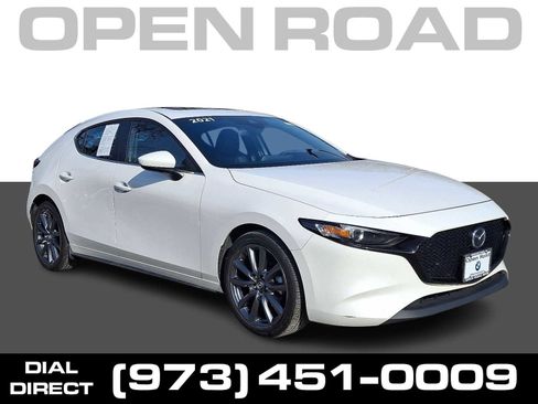 Used 2021 MAZDA MAZDA3 s image 1