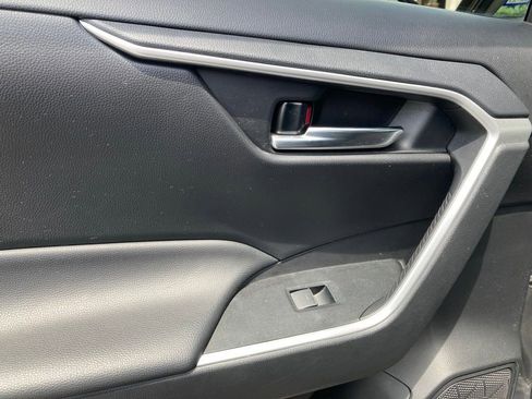 Used 2024 Toyota RAV4 XLE AWD/4WD image 10