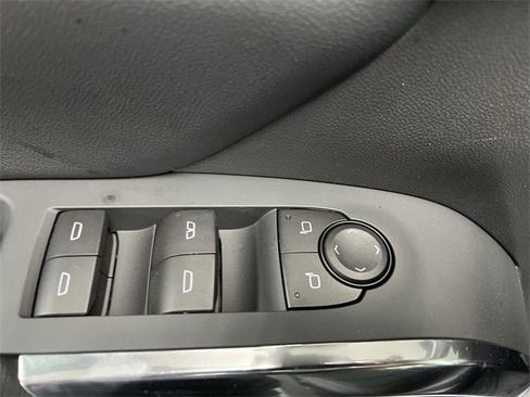 New 2025 Chevrolet Traverse LT w/ LPO, Floor Liner Package image 23