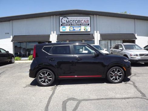 Used 2020 Kia Soul GT-Line Turbo FWD image 5